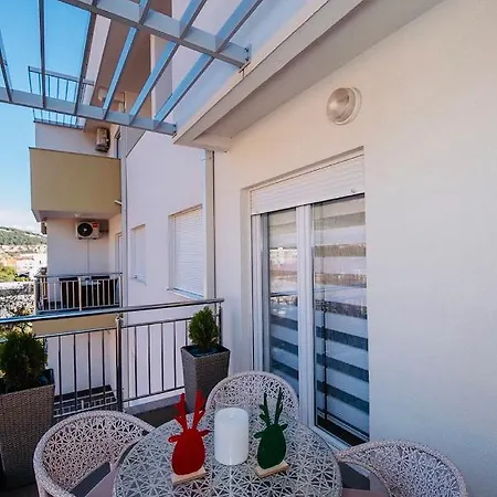 Harmonija 2 Apartman *